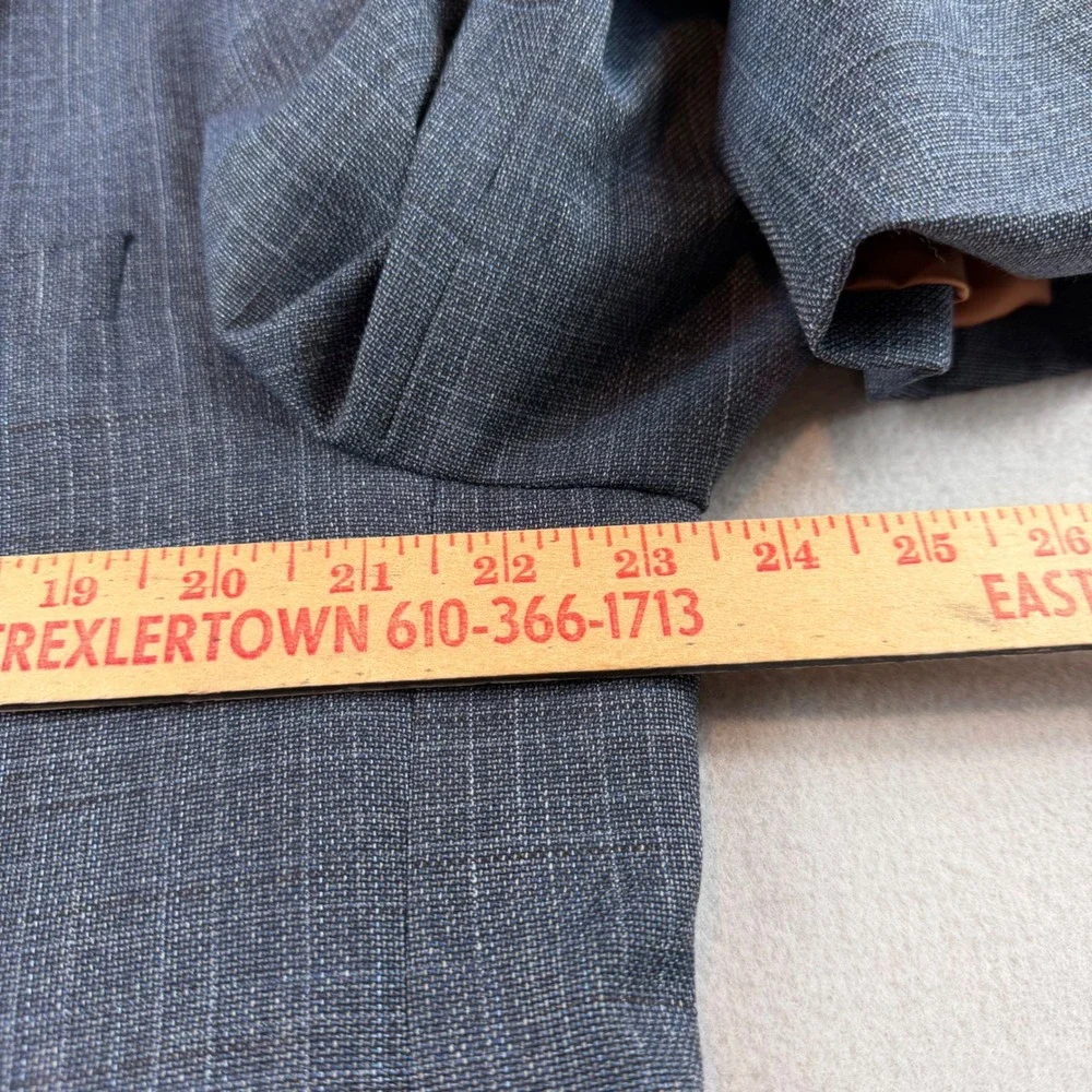 Jos A Bank Joseph Mens 44R Blue Gray Plaid Wool Silk Sport Coat Blazer